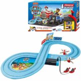 Carrera 369-3033 FIRST PAW PATROL On the Track 2,4m Rennstrecken-Set | 2 ferngesteuerte Fahrzeuge mit Chase und Marshall | mit Handregler & Streckenteilen | Spielzeug für Kinder ab 3 Jahren - 1